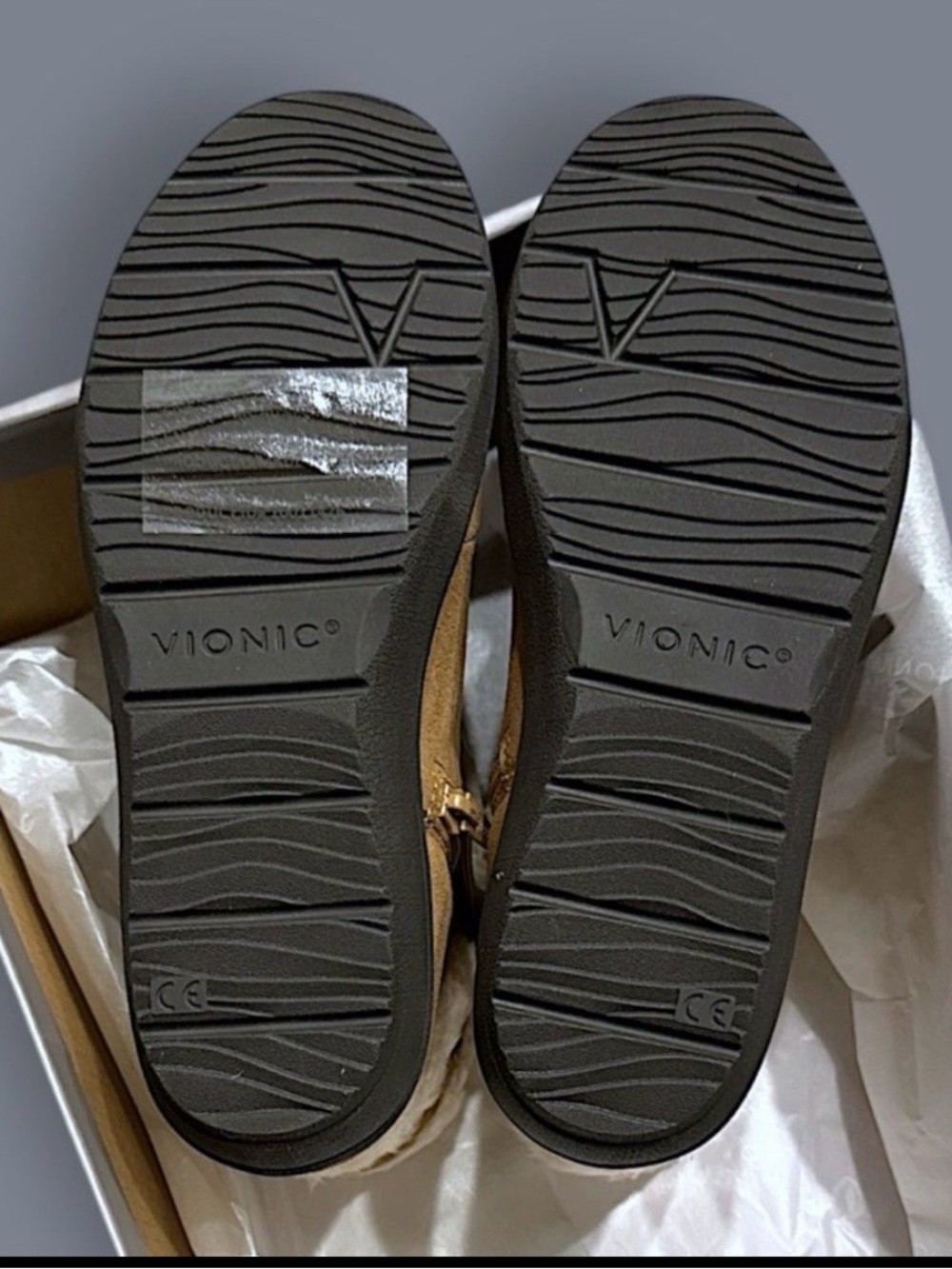 Vionic Magnolia Ruth Suede Bootie - Picture 8 of 15